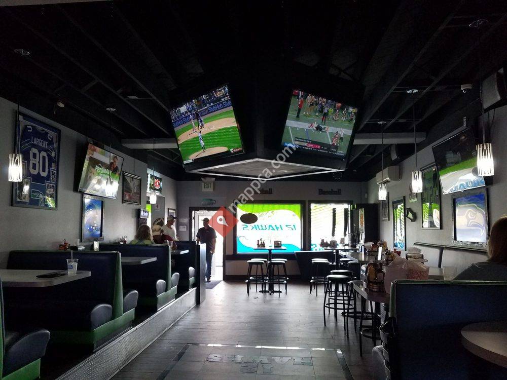 12 Hawks Sports Bar and Grill