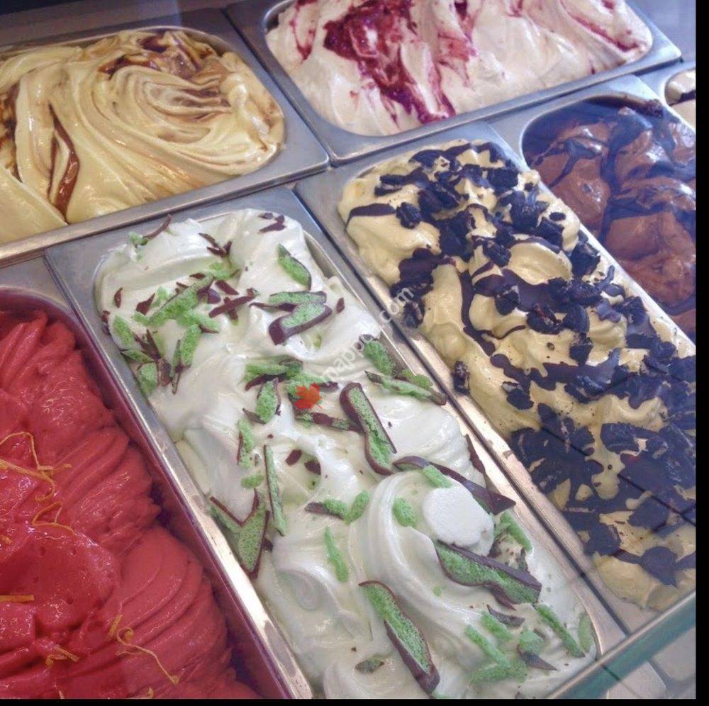 Alia’s Gelato & Café