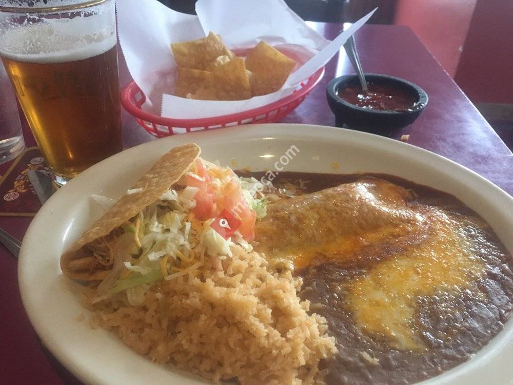Ayutlense Family Mexican Restaurant
