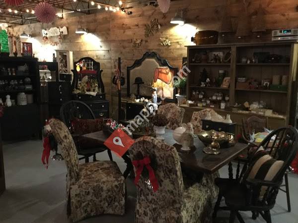 Black Sheep Vintage Market