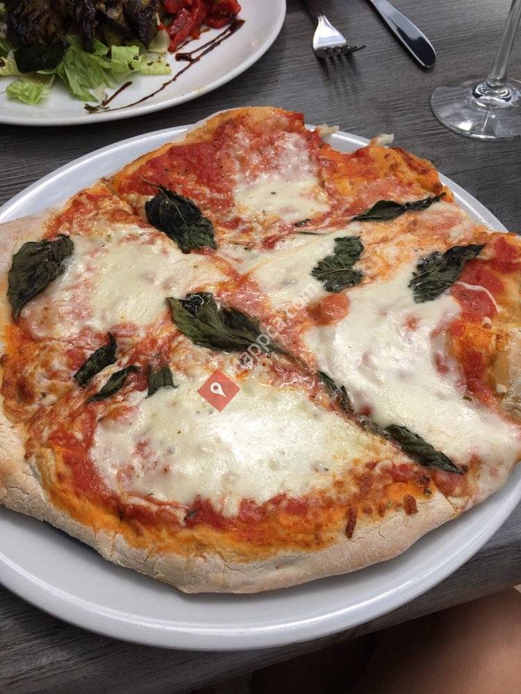 Cafe Postino