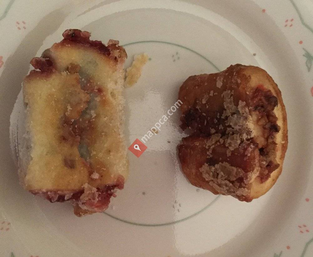 Carmine's Italian American Bakery