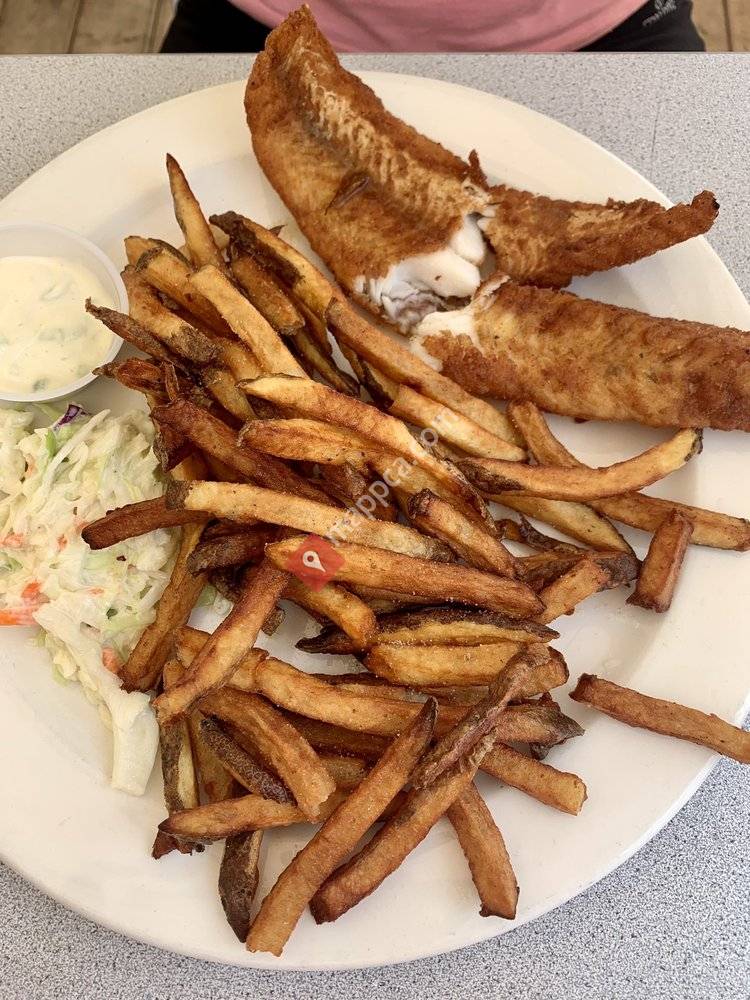 Charlies’s Grill & Pizza