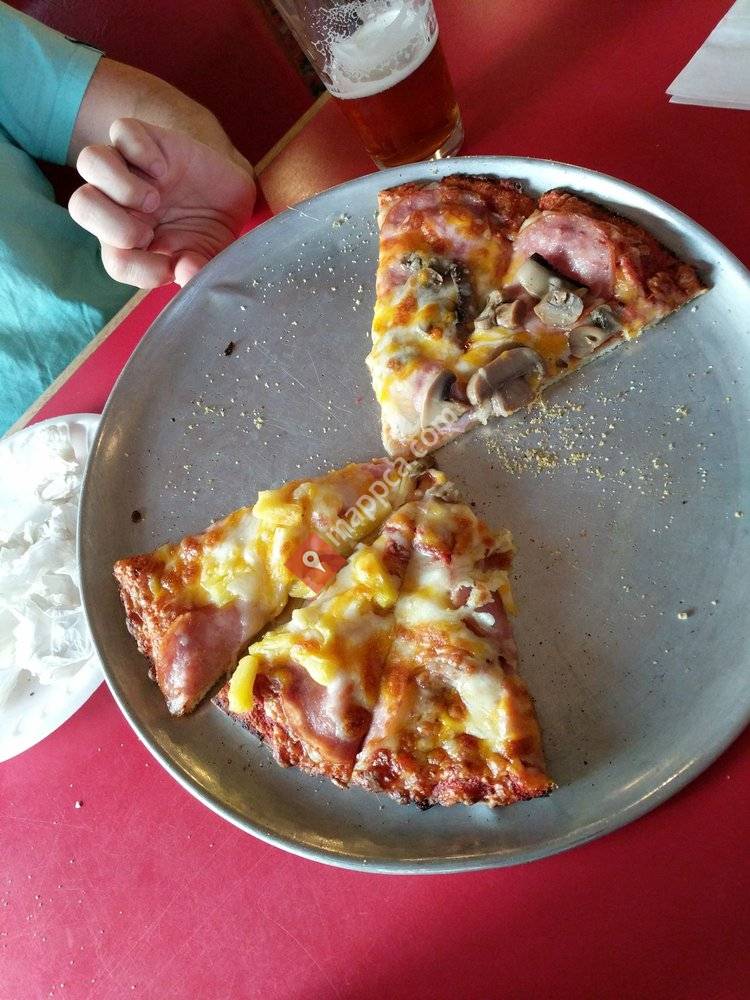 Chico's Pizza Parlor