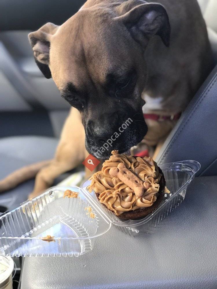 Chris' Bakery
