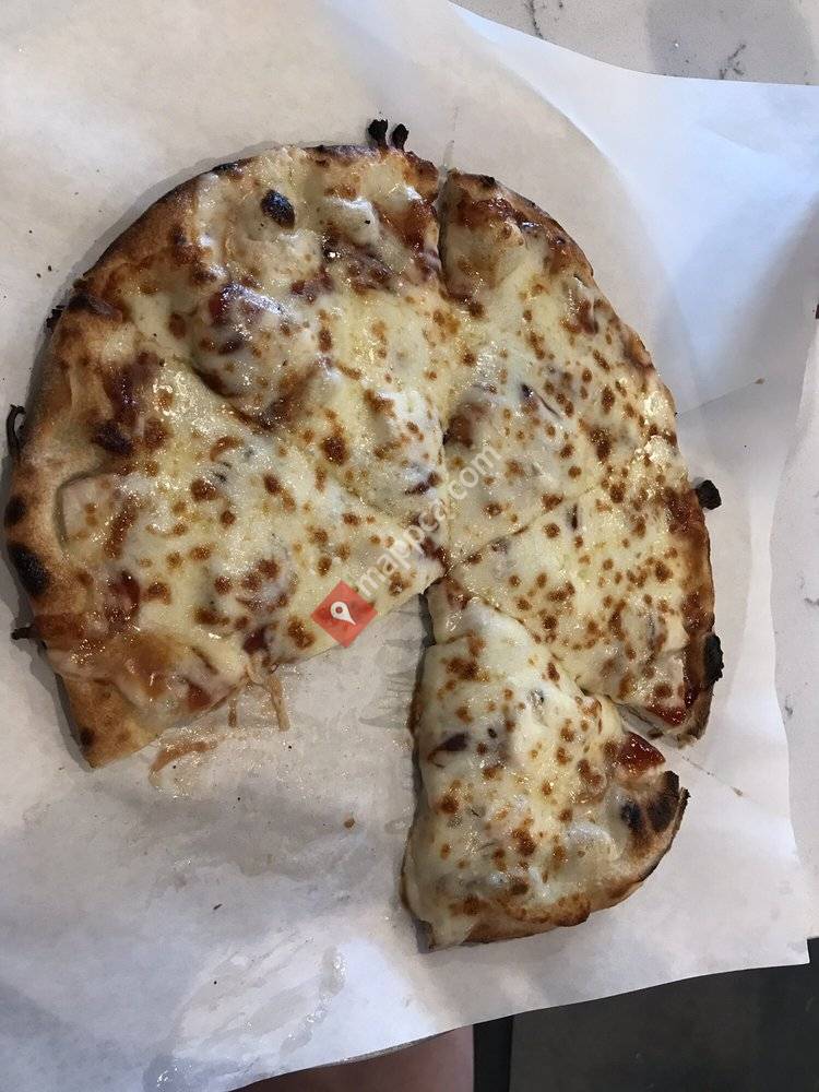 Christianos Brick Oven Pizza