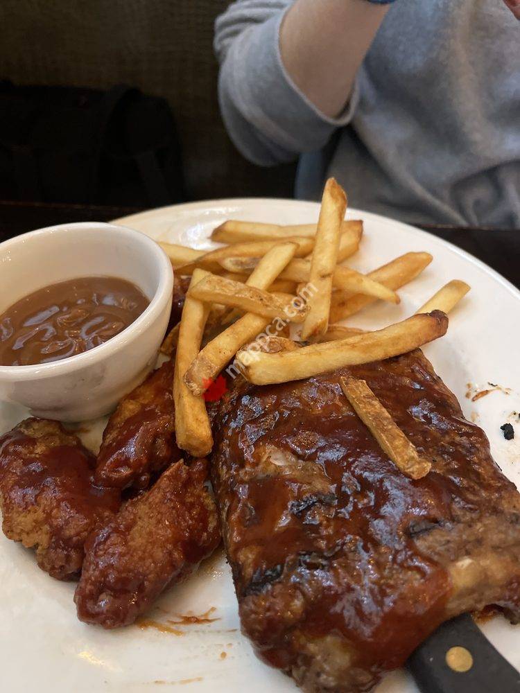 Chuck's Roadhouse