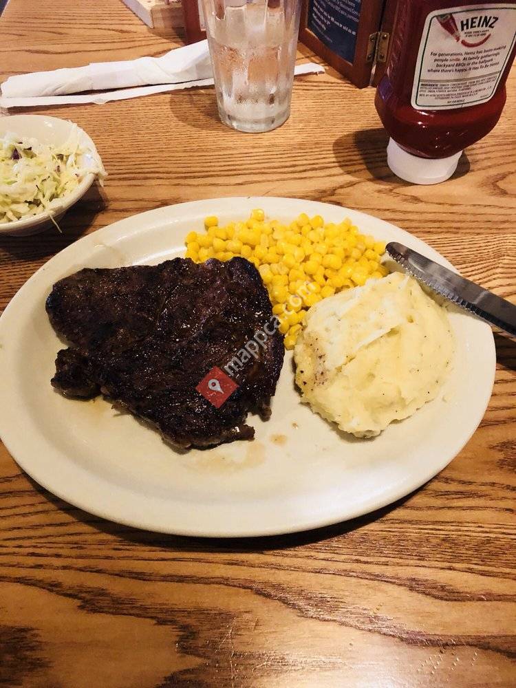 Cracker Barrel Old Country Store