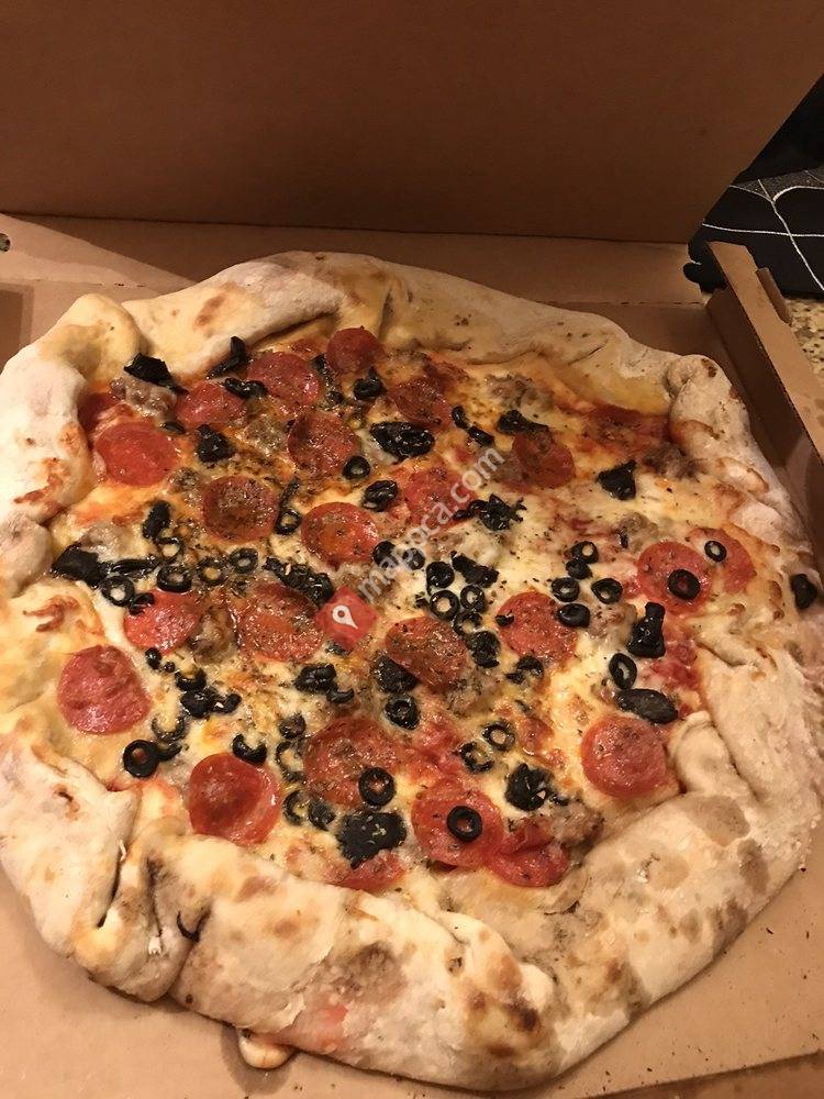 Crazy Bears Pizza