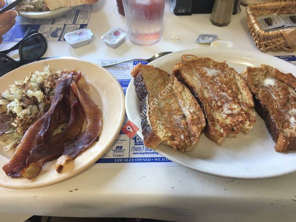 Crossroads Restaurant