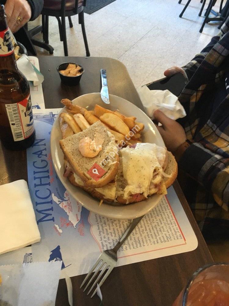 Dick's Pour House