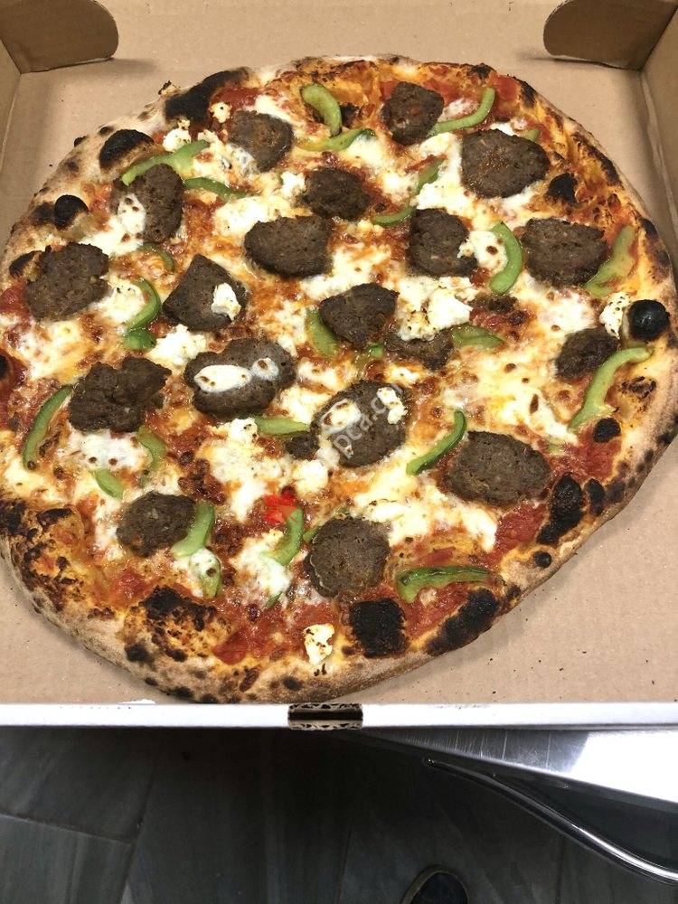 Dino's Bakery and Pizza