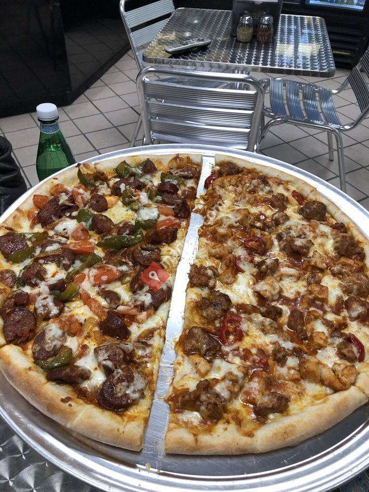 Dobbs Castle Pizza & More