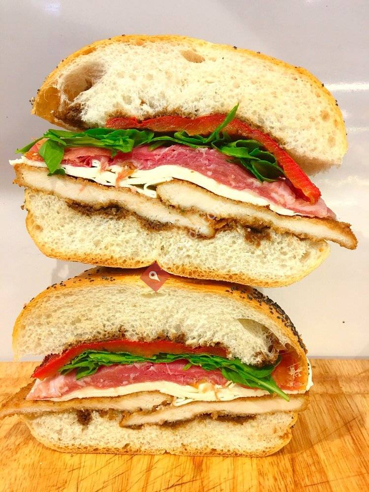 Dominic's Delicatessen