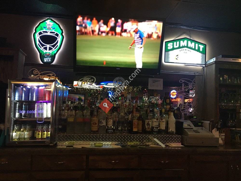 Duck's Sports Bar & Grill