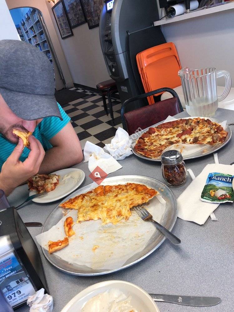 Dudley's Pizza & Sandwich Shop