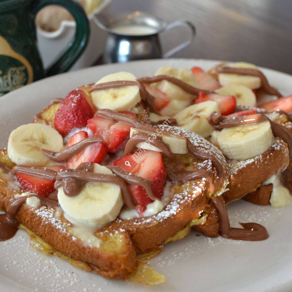 Egg Harbor Café