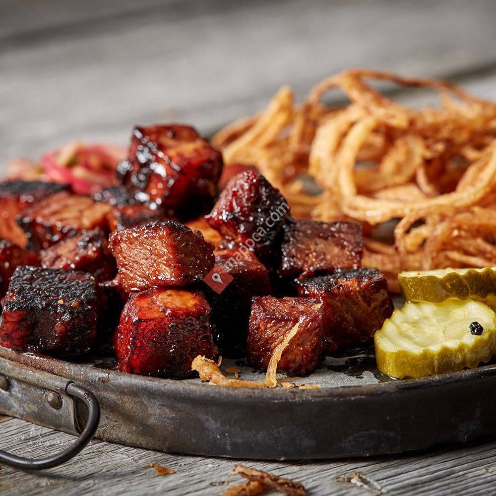 Famous Dave's Bar-B-Que