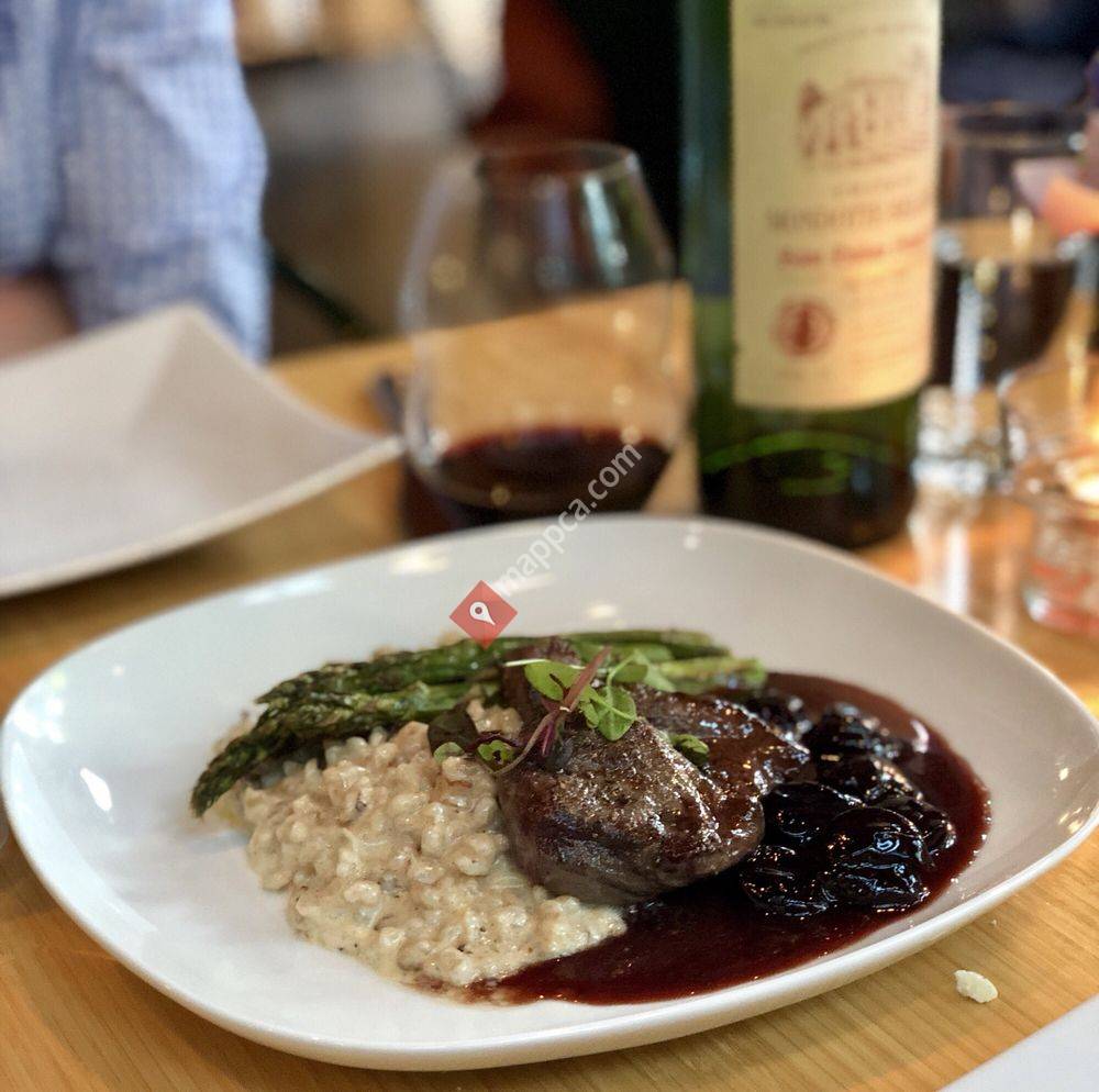 Forage Bistro & Lounge
