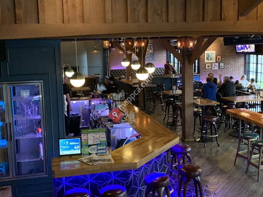 Frankie G's Pub