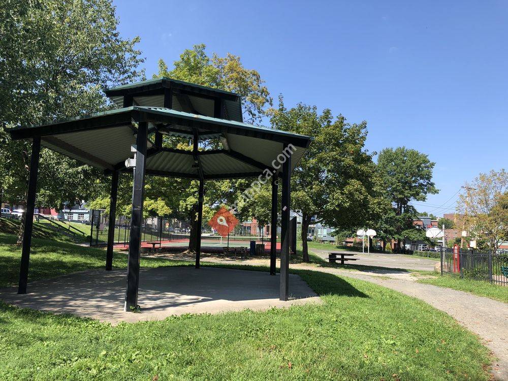 Frankin Street Park