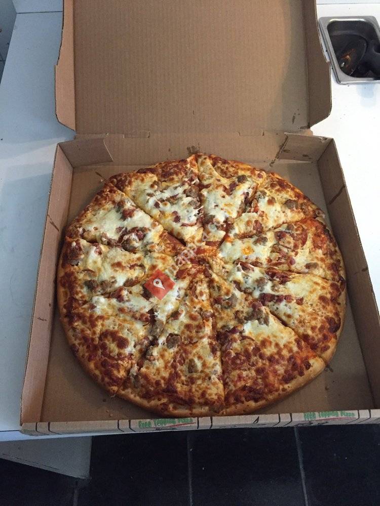 Free Topping Pizza