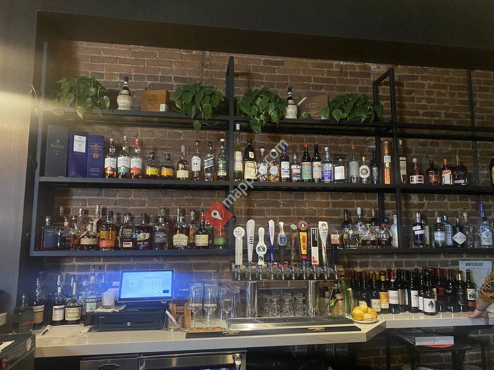 Genisa Wine Bar