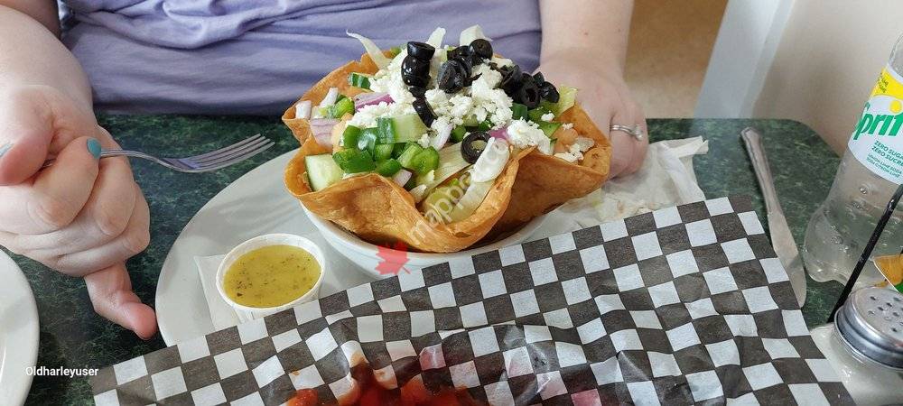 Ivys Diner