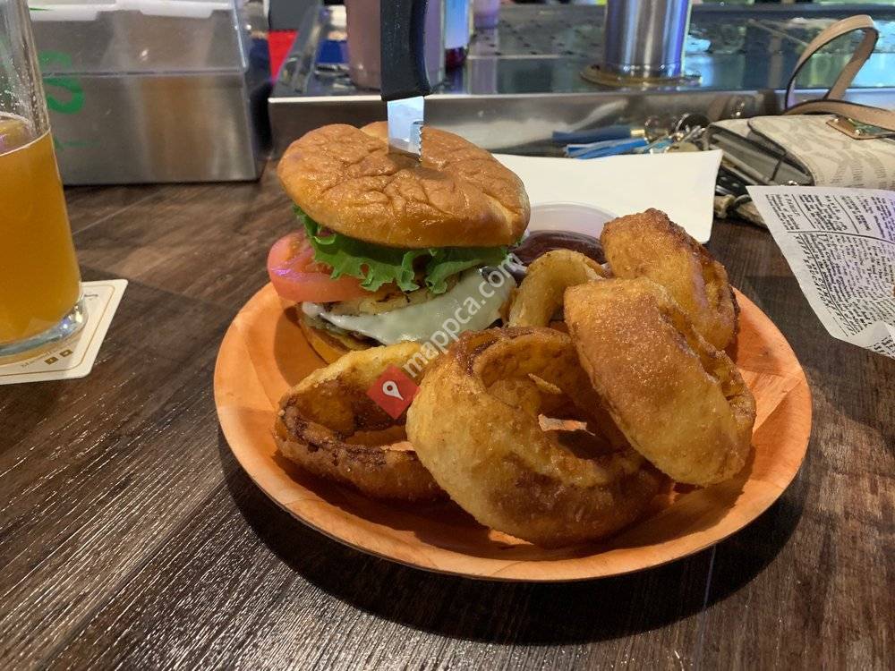 Joe’s Sports Bar and Grill