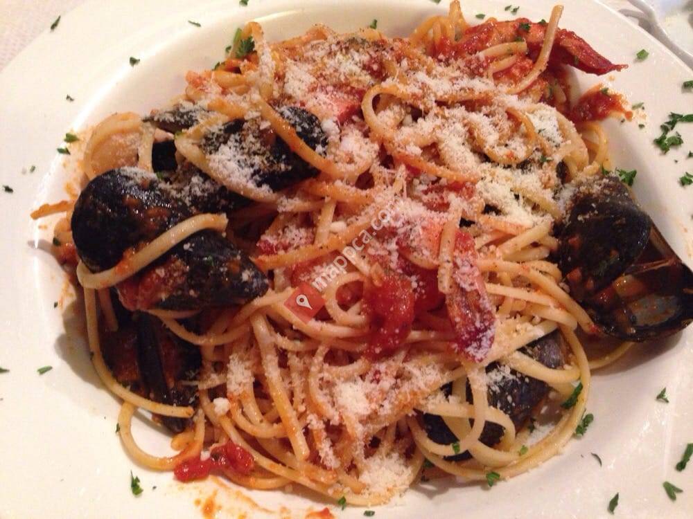 La Grotta Pizzeria