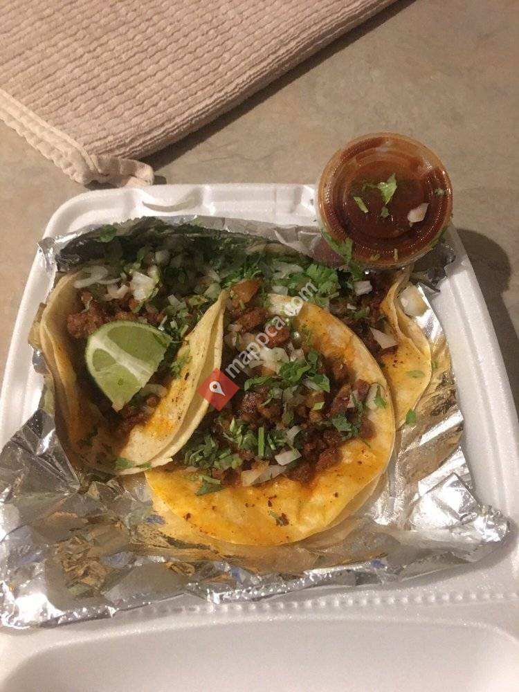 La Mexicana Market & Restaurant