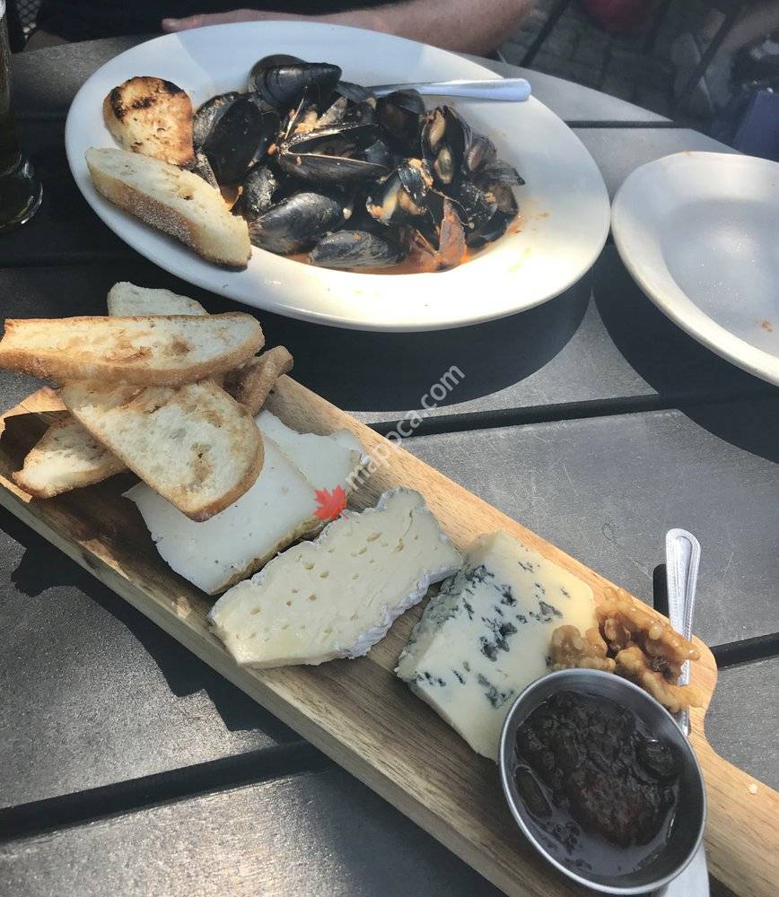 Lake On The Mountain Resort Prince Edward