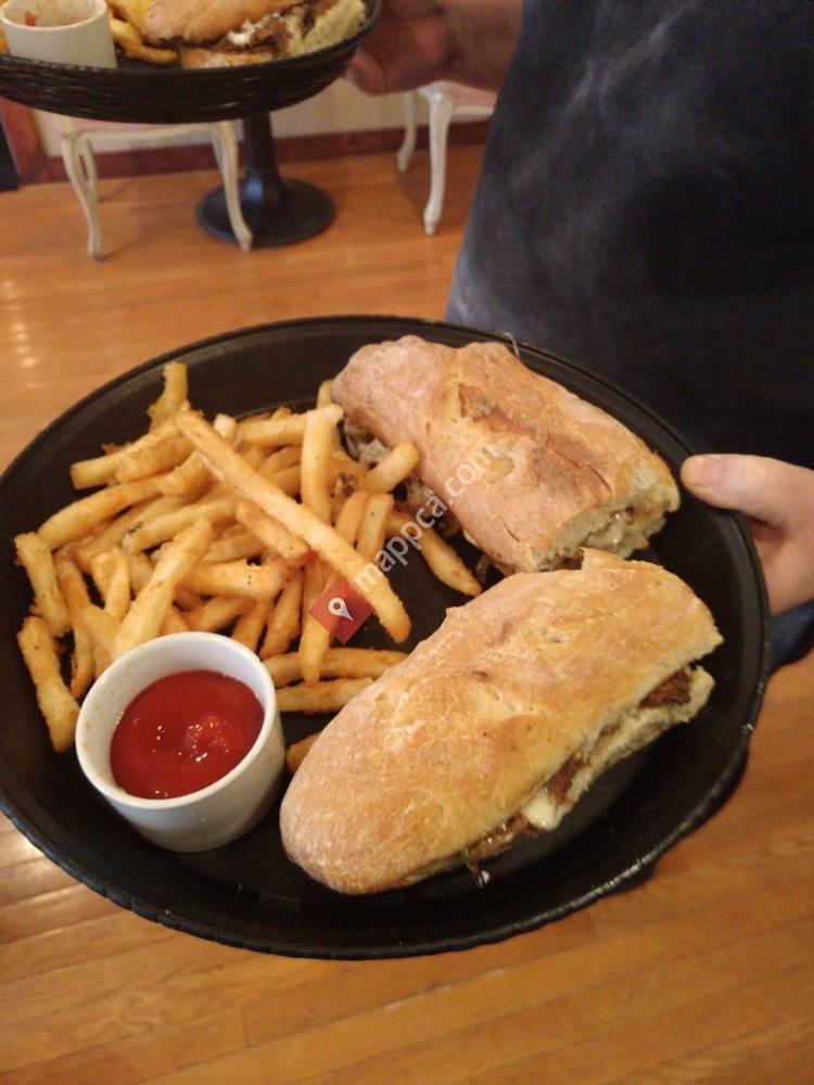 Little It' Deli