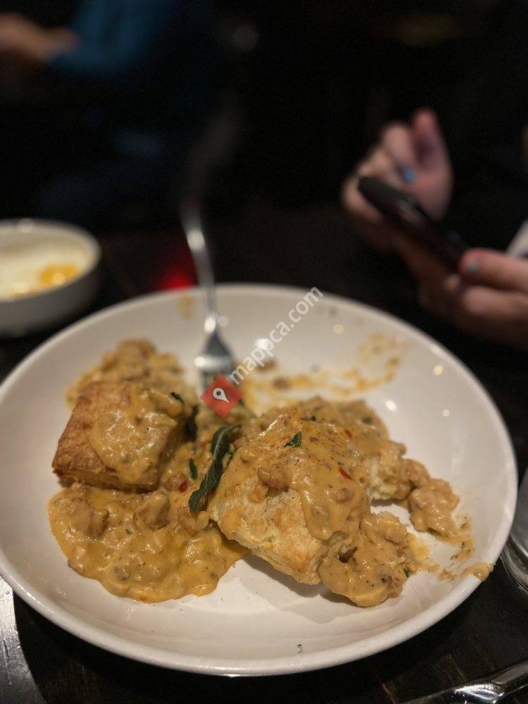 LJ's Bistro & Bar