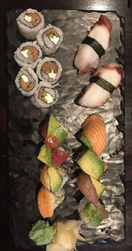 Midori Sushi and Martini Lounge