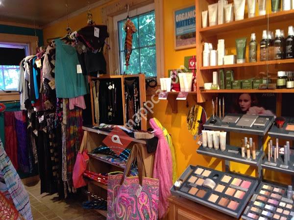 Miss Daisy Esthetics Massage & Boutique