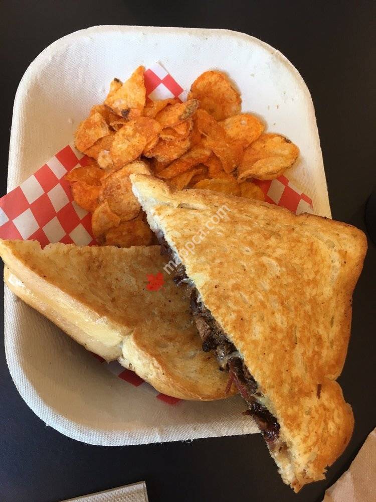 MOO MOO Grilled Cheese