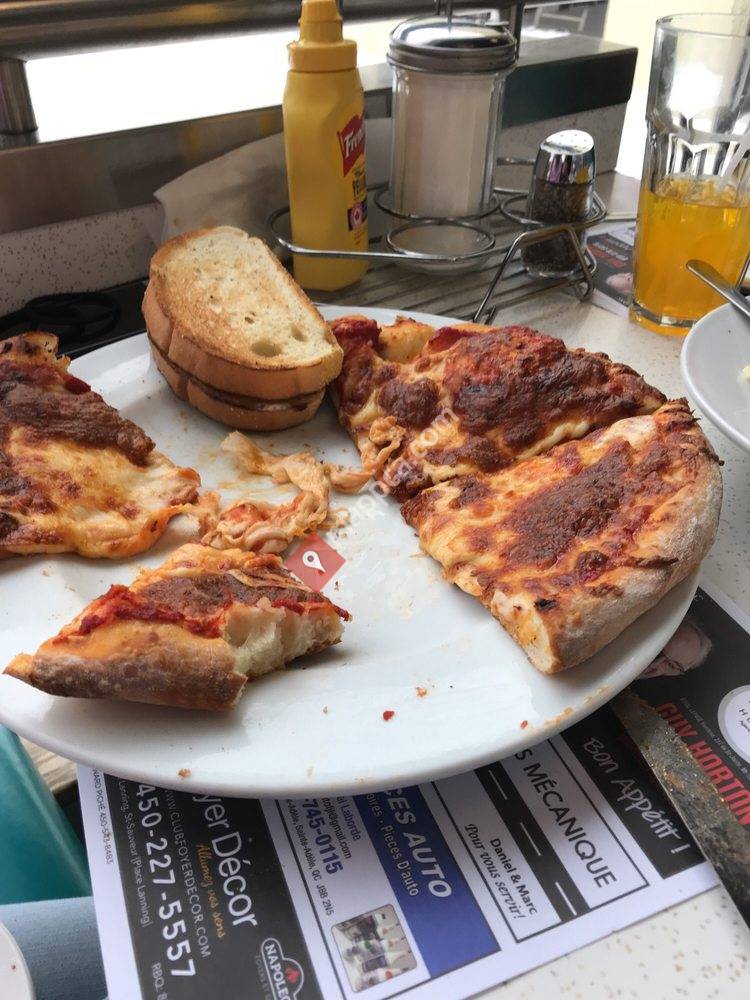 Nickels Deli