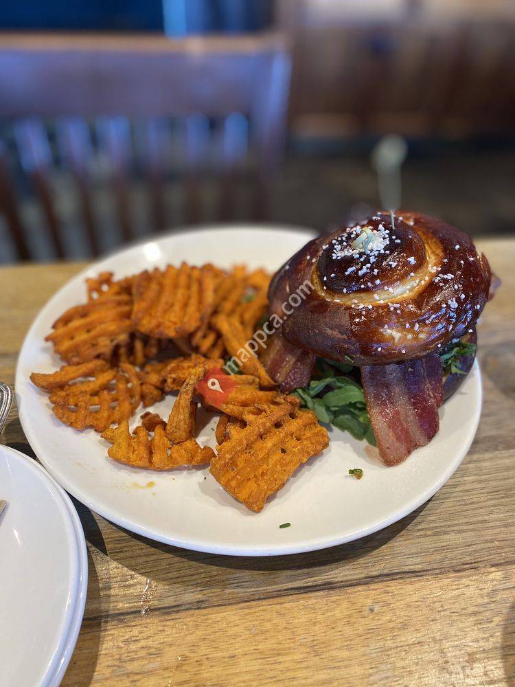 North Bend Bar & Grill