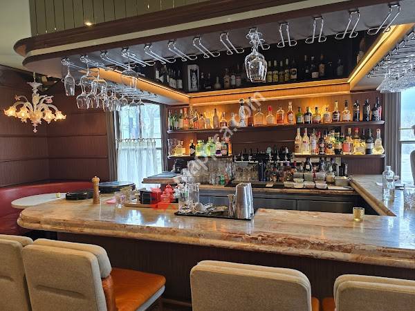 Piano Piano Restaurant