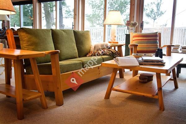 Pioneer Handcraft Furniture
