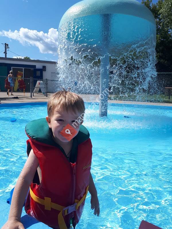 Piscine Couvrette