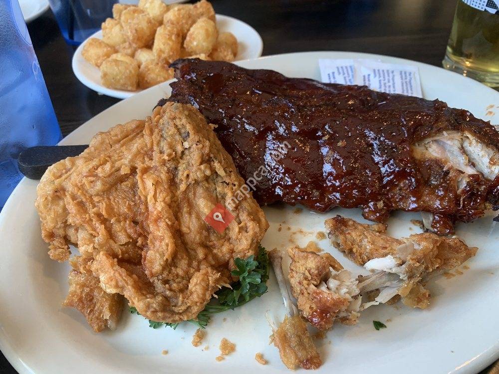 Plier's Full Circle Pub & Restaurant