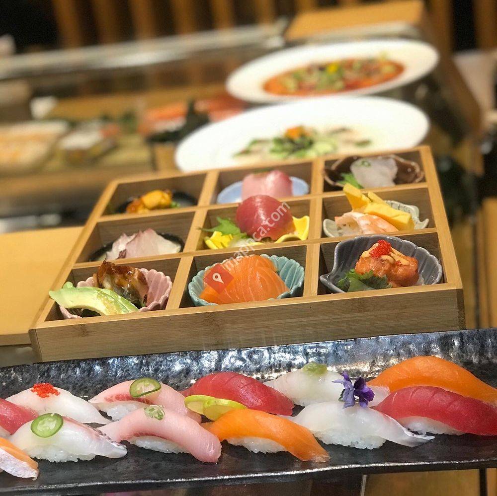 Raku Sushi