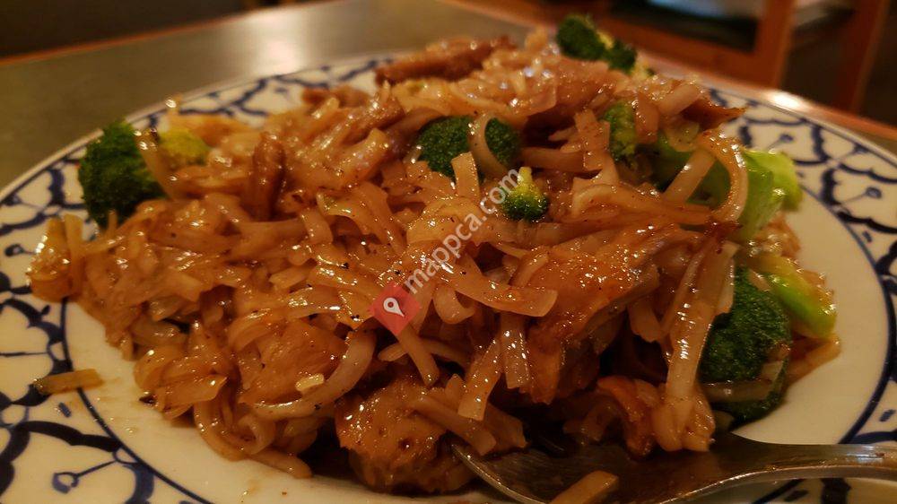Ruam Mit Thai + Lao Food