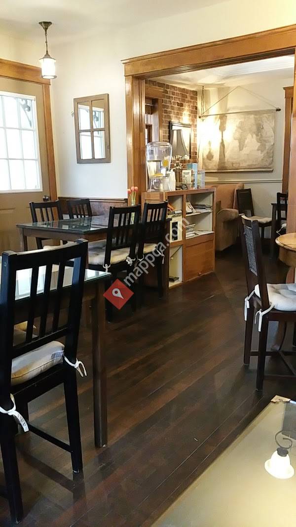 Rumbletum Cafe & Gifts