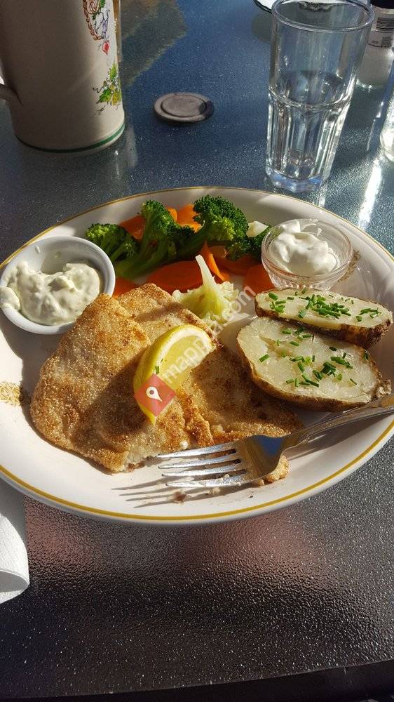 Salmon River Country Head of Jeddore