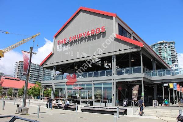 Shipyards Night Market