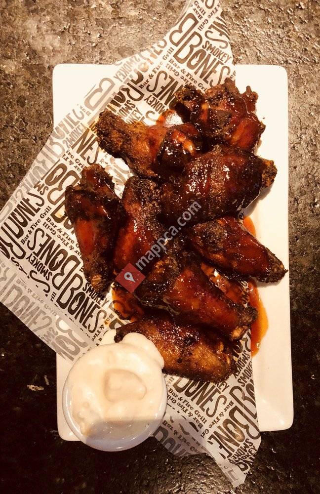 Smokey Bones Bar & Fire Grill