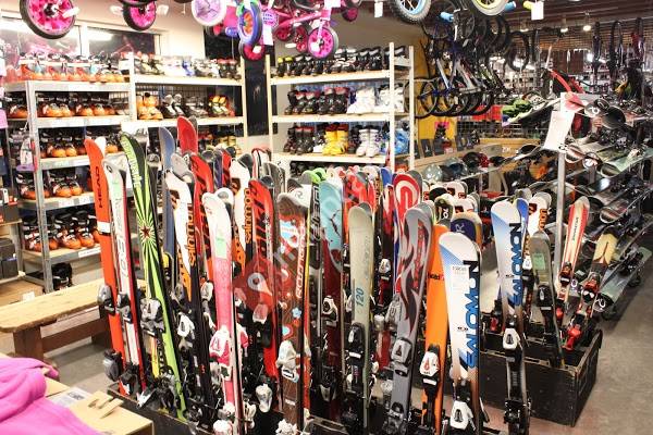 Sports Junkies Clearance Center
